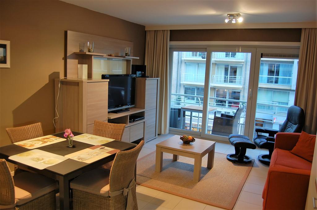 Residentie Hof Van Vlaanderen Nieuwpoort Zewnętrze zdjęcie